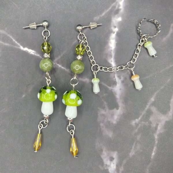 Skovbund m. earcuff