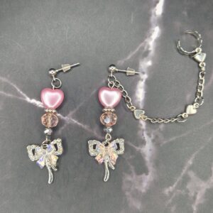 Sløjfet m. earcuff